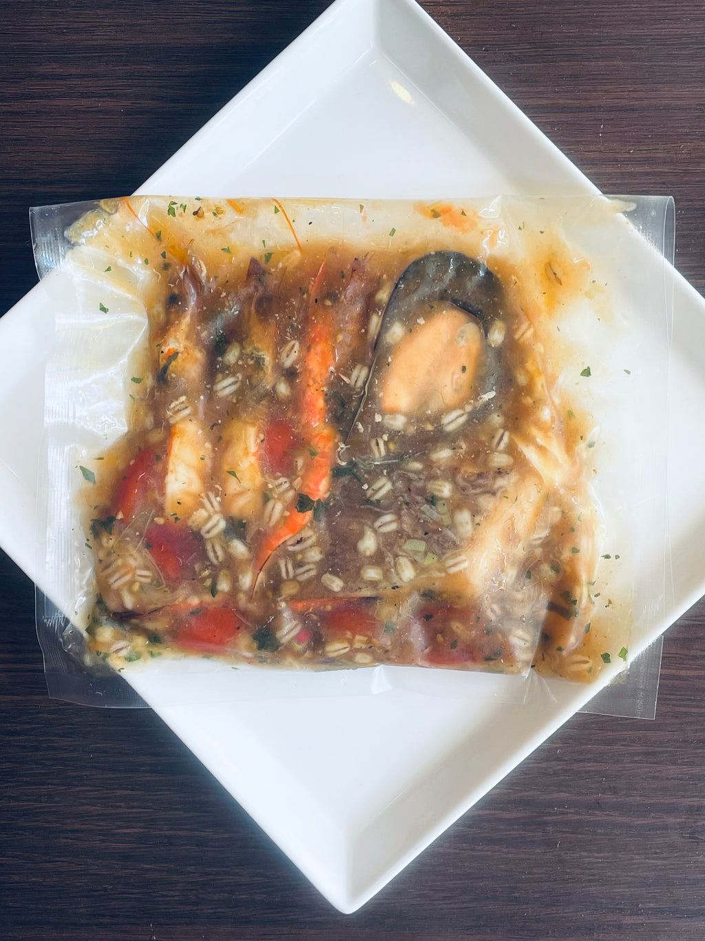 鯛のポアレ　天使の海老のブイヤベース仕立て　250g