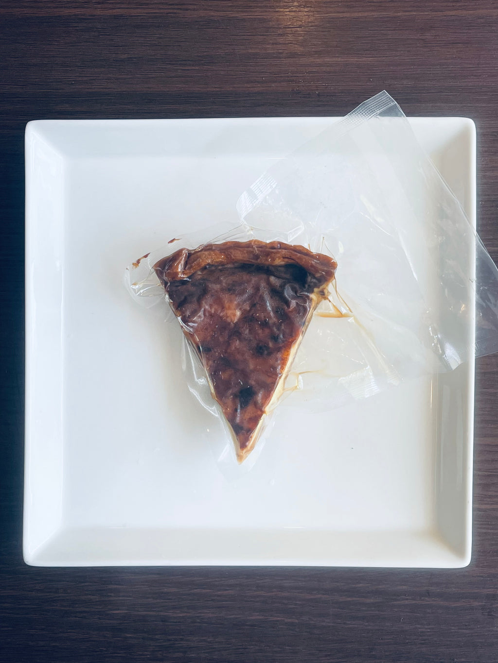 飴色オニオンのキッシュ　70g